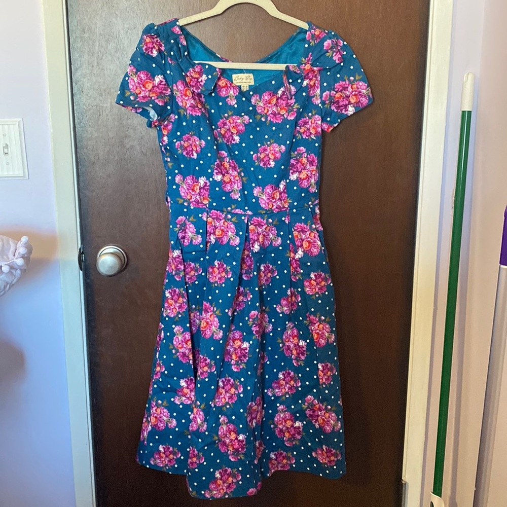 Retro 1950s Style Floral And Polka Dots Dress.